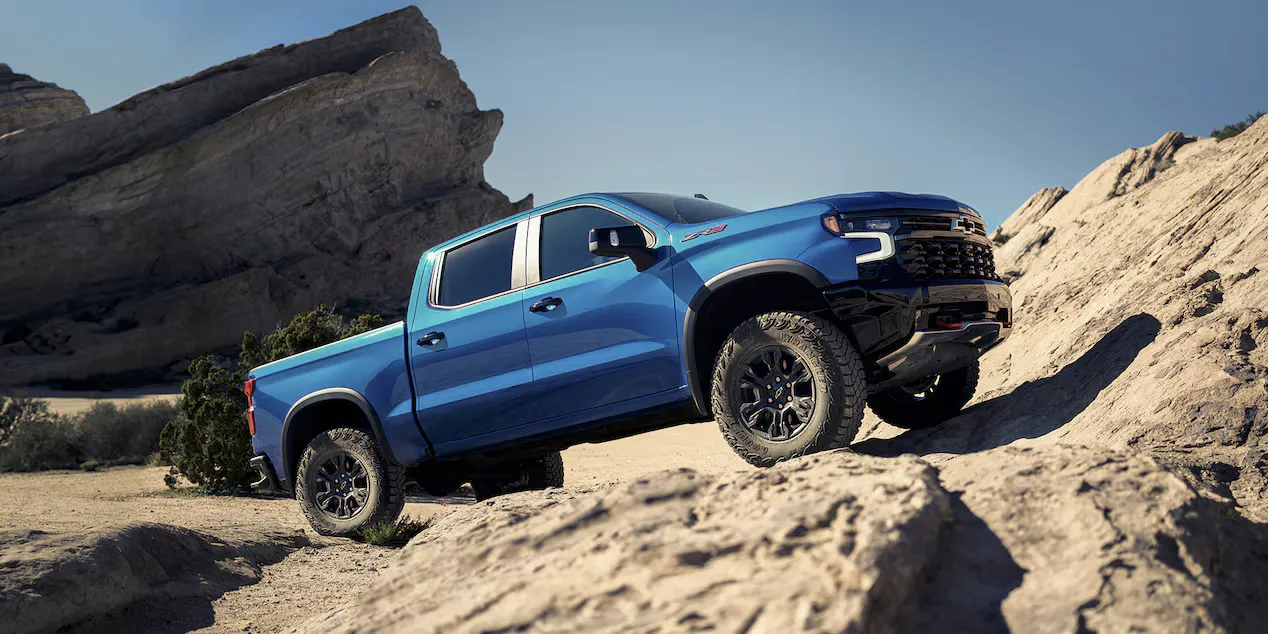 2025 Chevrolet Silverado 1500 Performance
