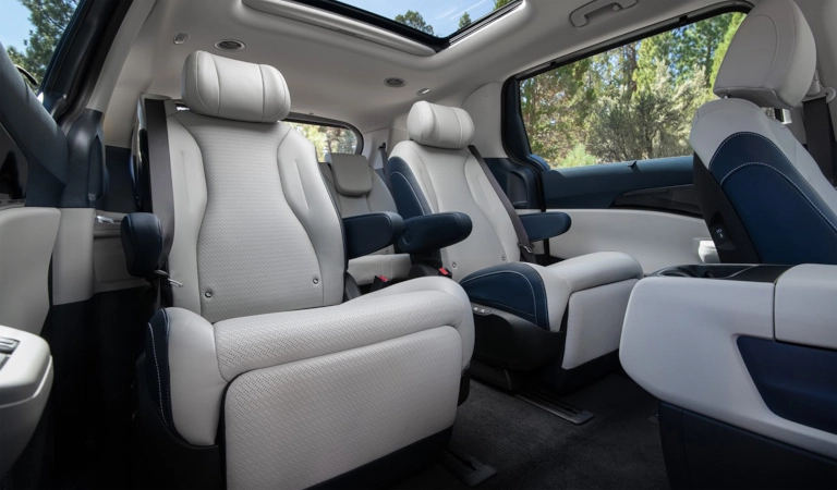 Kia Carnival Interior
