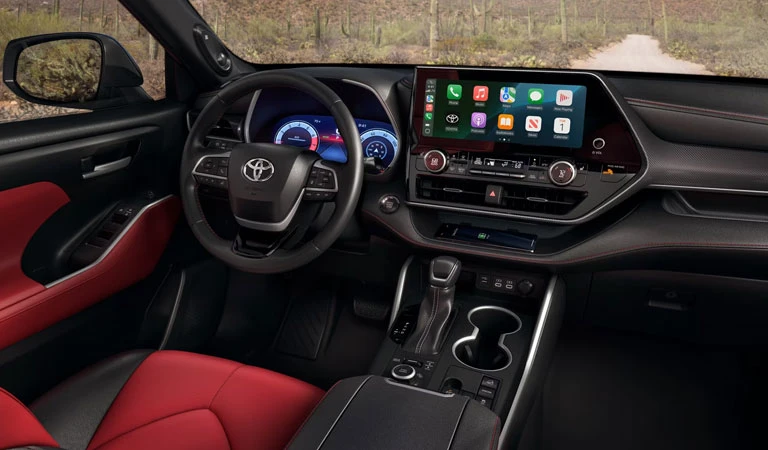 2025 Toyota Highlander Interior